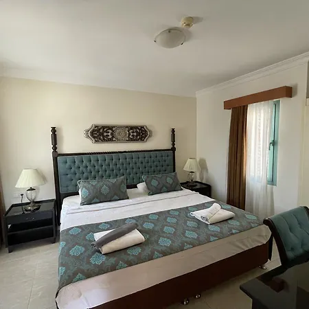 Afytos Hotel 3*